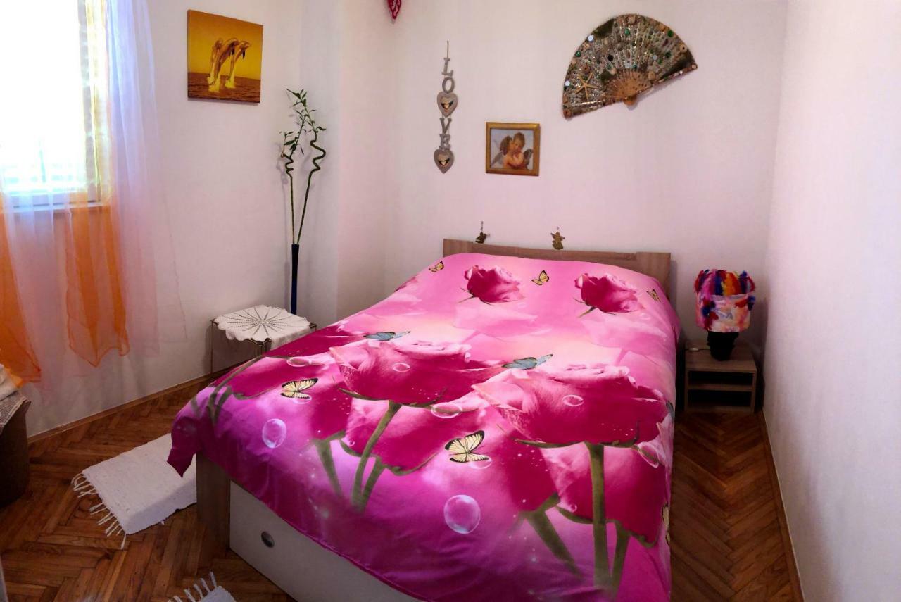 Guest House San Nikola Stari Grad  Exterior foto